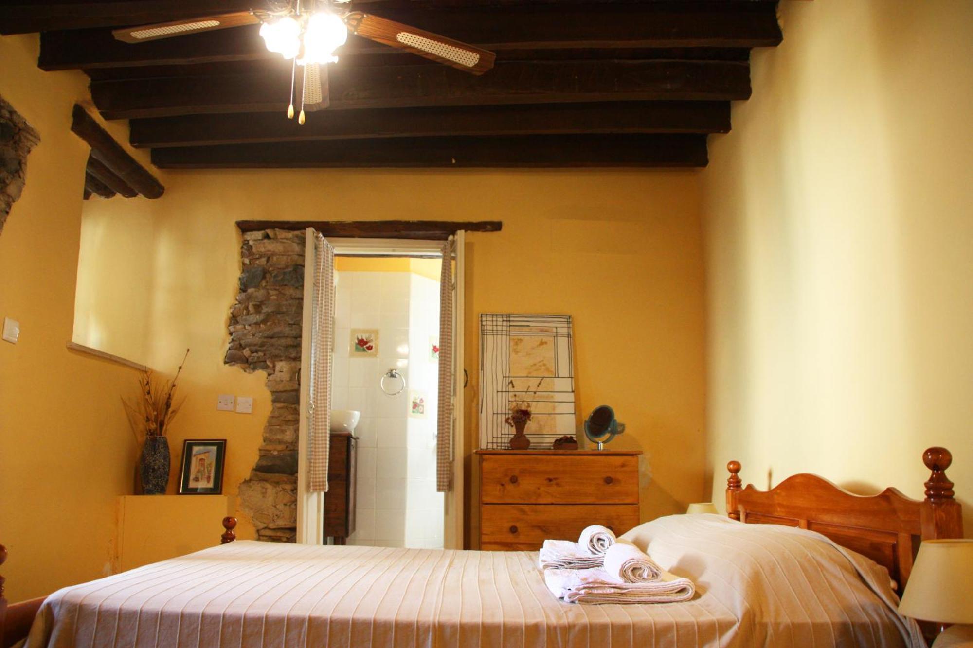 Aperanti Agrotourism Bed & Breakfast Pera Orinis Rom bilde